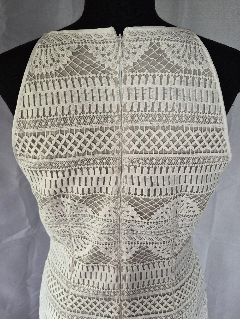 White House Black Market Crochet Dress Womens Size 6 Off White Beige Cream - Picture 10 of 14